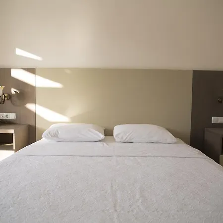 Genc Hotel